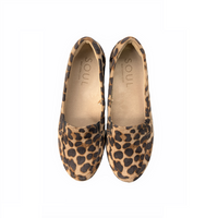 SOUL Naturalizer Women's Flats Loafer in Cheetah, 10