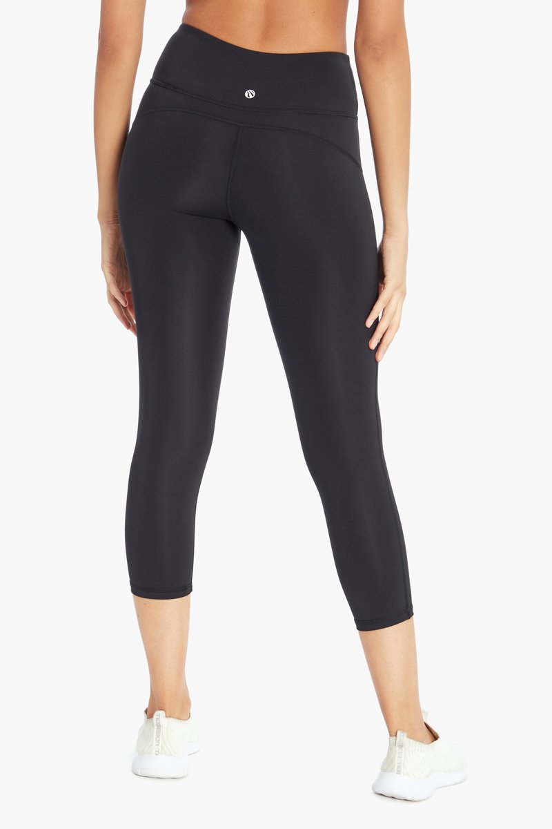 Marika Girl Sport Solid Capri Legging In Black Pink, S (46)