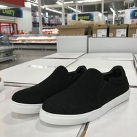 STEVE MADDEN SUEDE BLACK SLIP ON SIZE 10